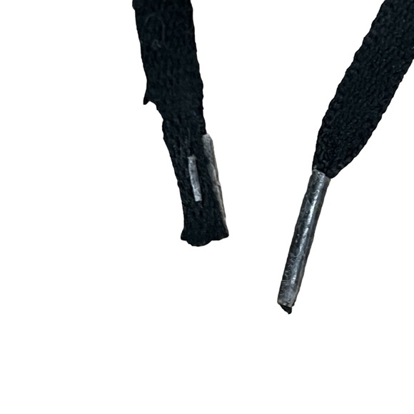 Nike Kids Boys 5Y Nike Air Jordan’s Black White Cement Gray - Picture 13 of 14